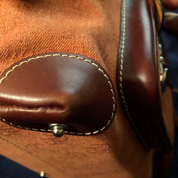 Dooney and Bourke satchel - Picture 7 of 8